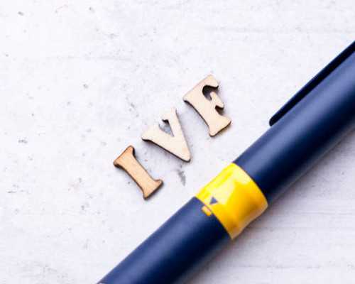 如何联系代孕服务与三甲医院生殖中心指南